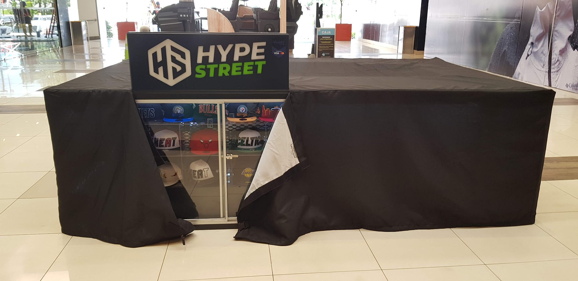 Cobertores y Fundas a Medida para Kioscos y Muebles en Guatemala | Fabricante Directo